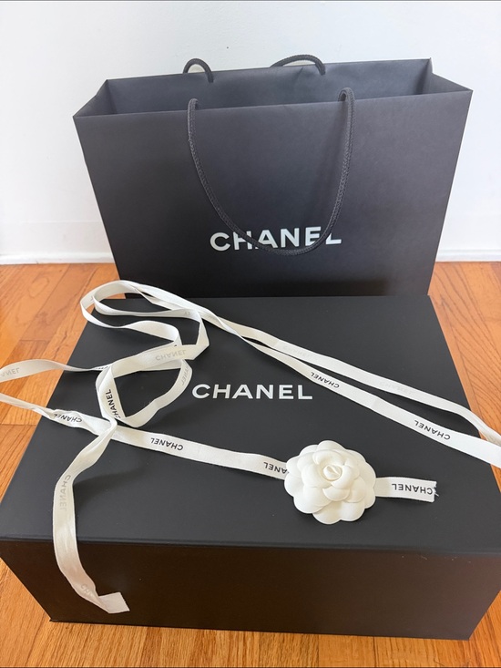 CHANEL Accessories - Authentic Chanel Magnetic Gift Box Set – Large Boutique Packaging Bundle